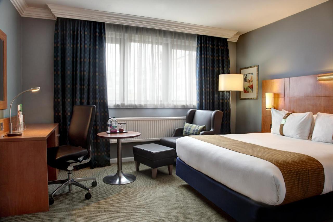 Holiday Inn London Brent Cross, An Ihg Hotel Екстер'єр фото