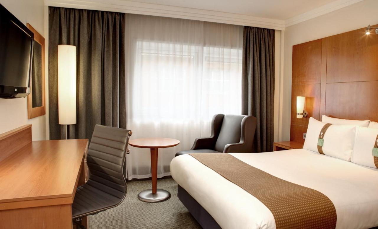 Holiday Inn London Brent Cross, An Ihg Hotel Екстер'єр фото