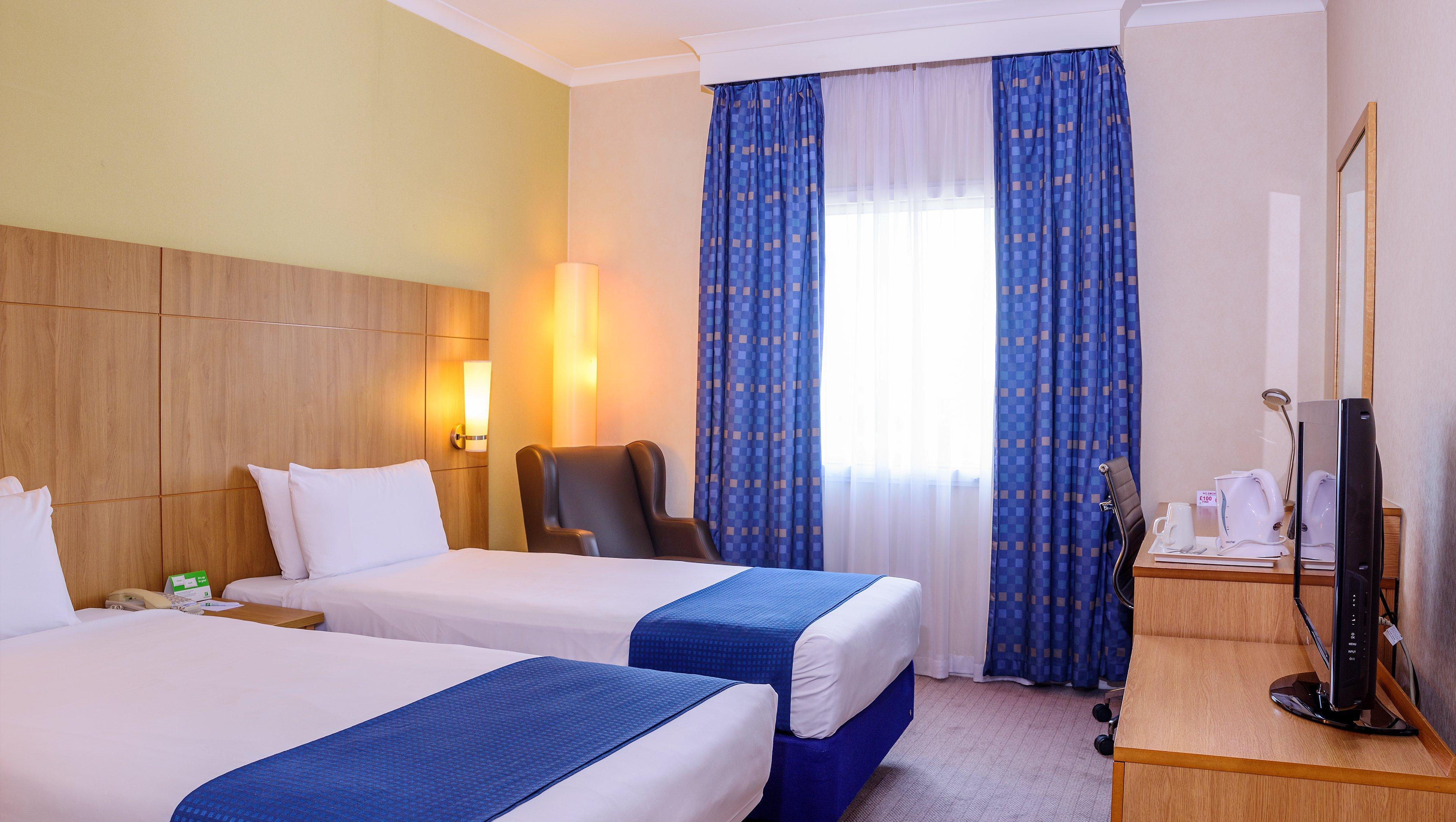Holiday Inn London Brent Cross, An Ihg Hotel Екстер'єр фото