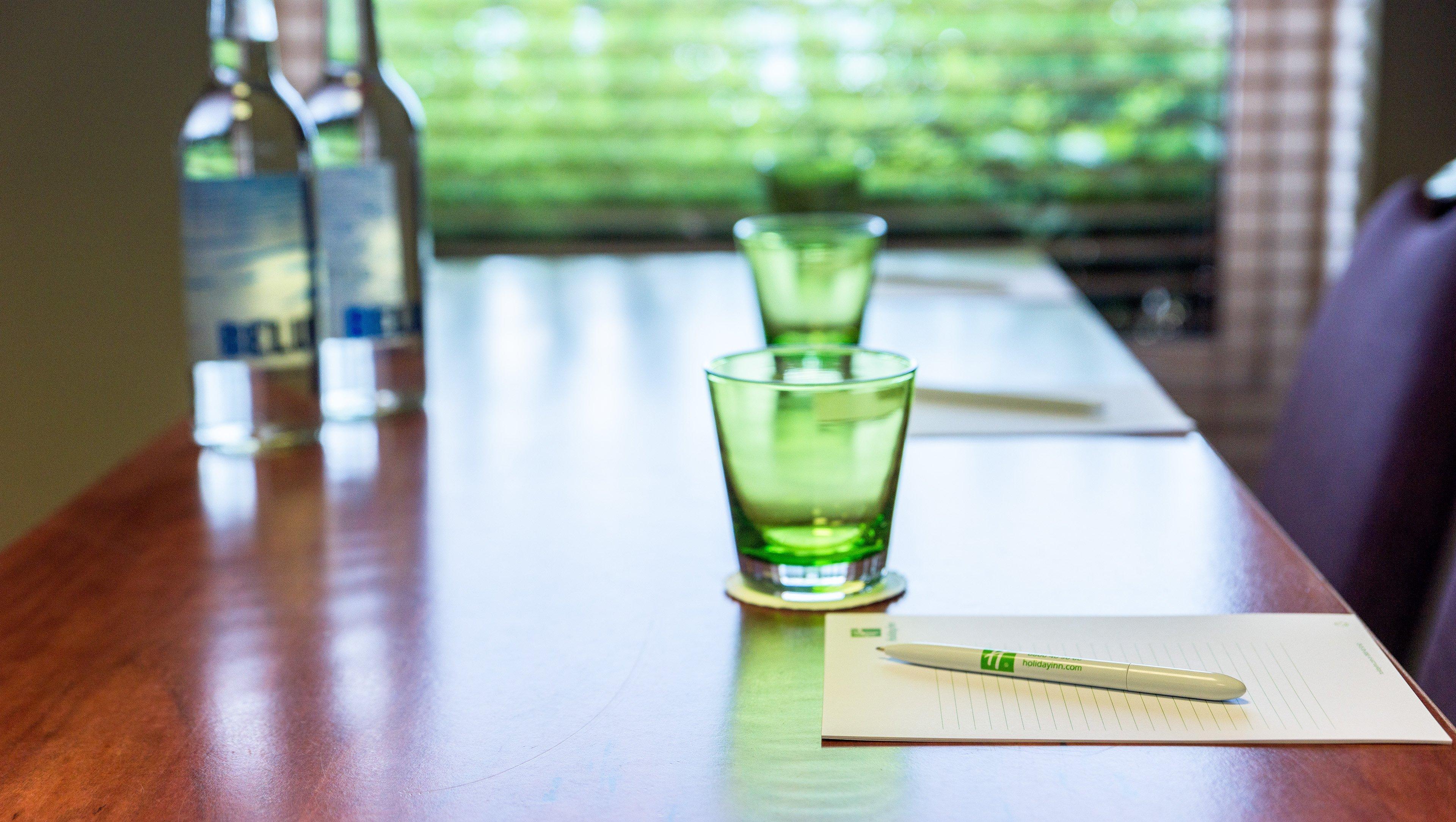 Holiday Inn London Brent Cross, An Ihg Hotel Екстер'єр фото