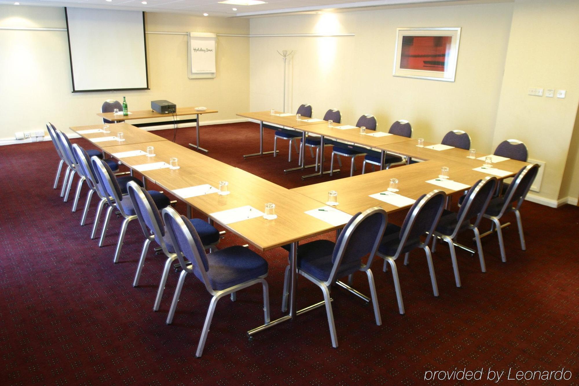 Holiday Inn London Brent Cross, An Ihg Hotel Екстер'єр фото