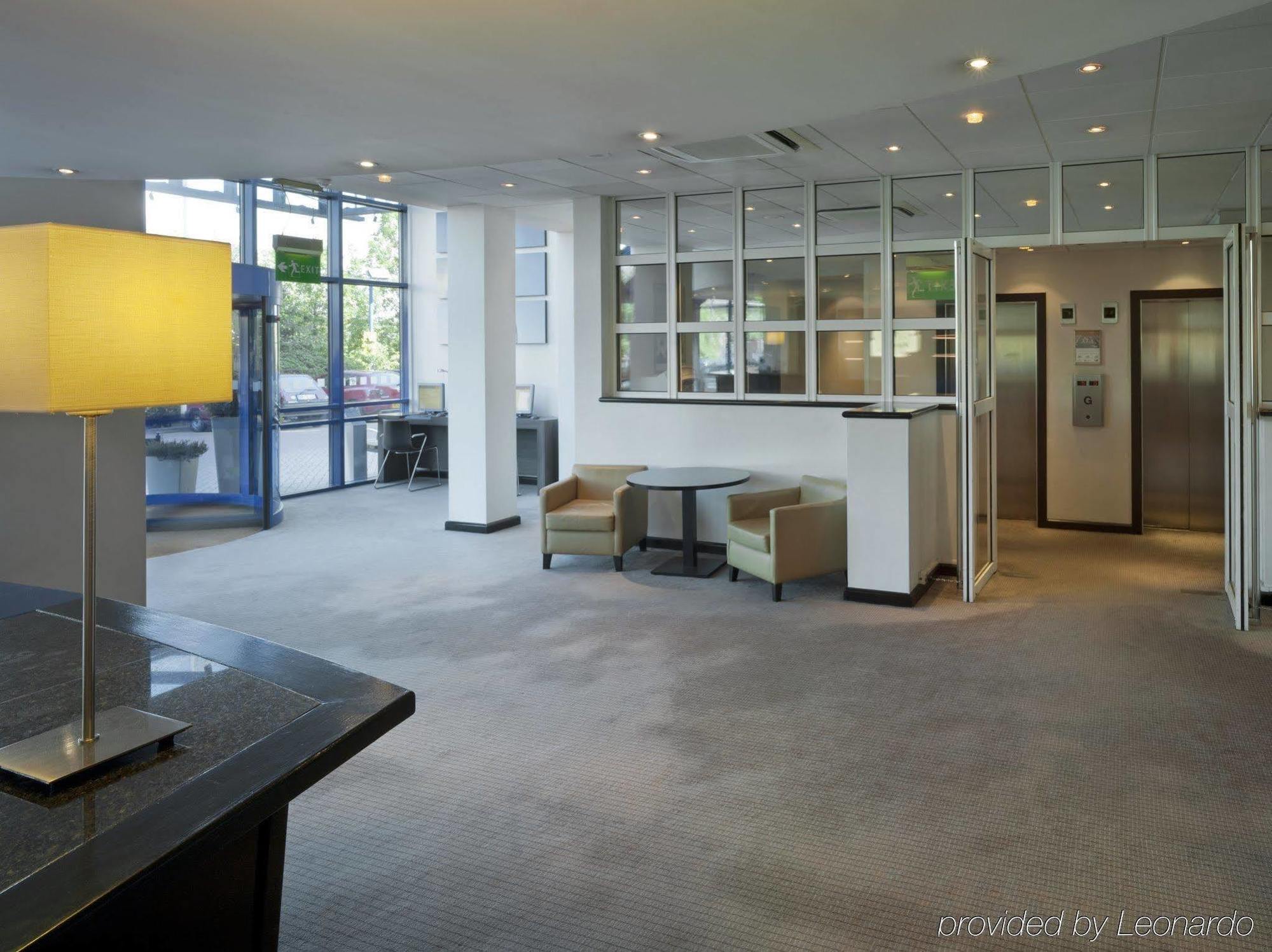 Holiday Inn London Brent Cross, An Ihg Hotel Екстер'єр фото
