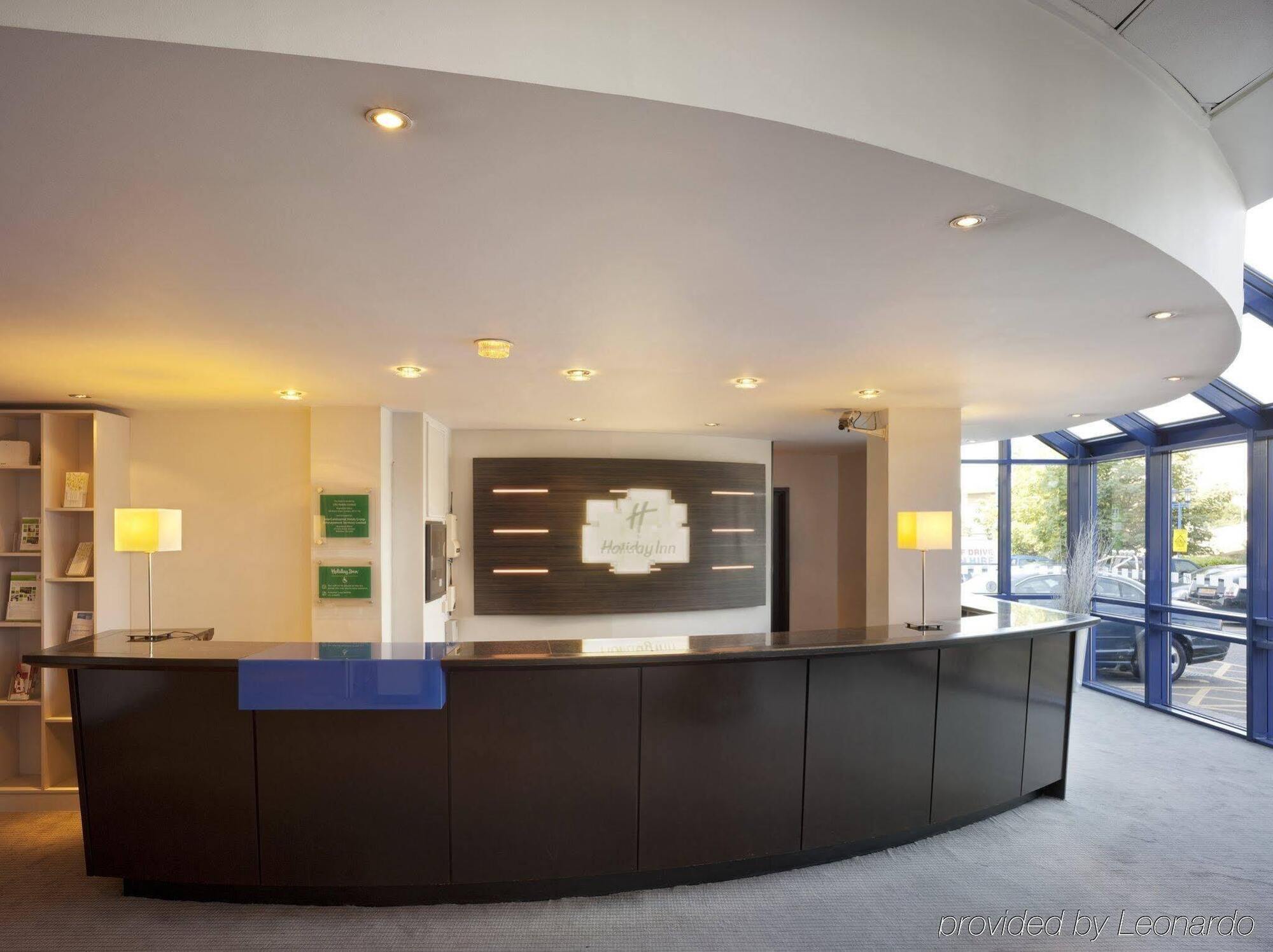 Holiday Inn London Brent Cross, An Ihg Hotel Екстер'єр фото